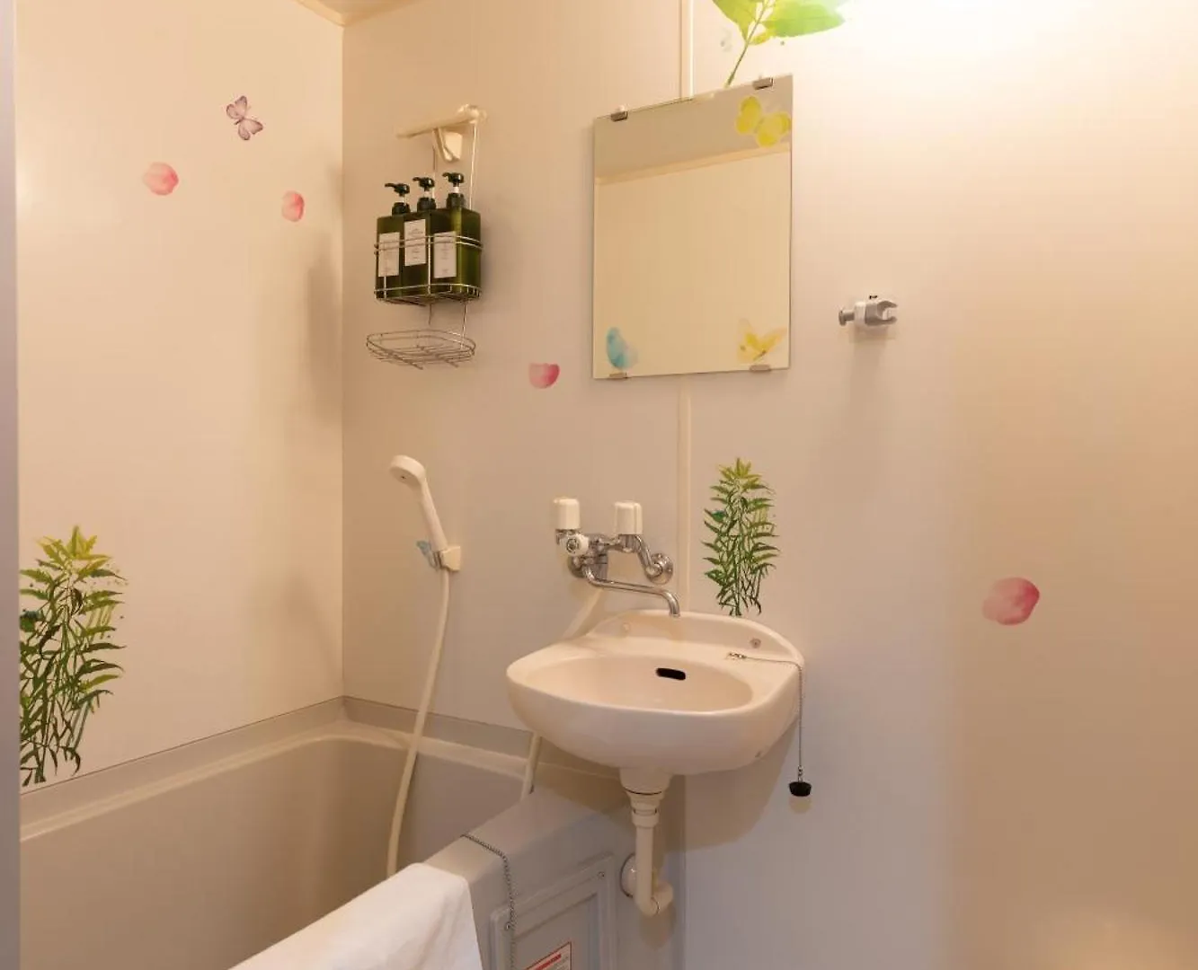 コンフィデンスロン205 Apartment Osaka