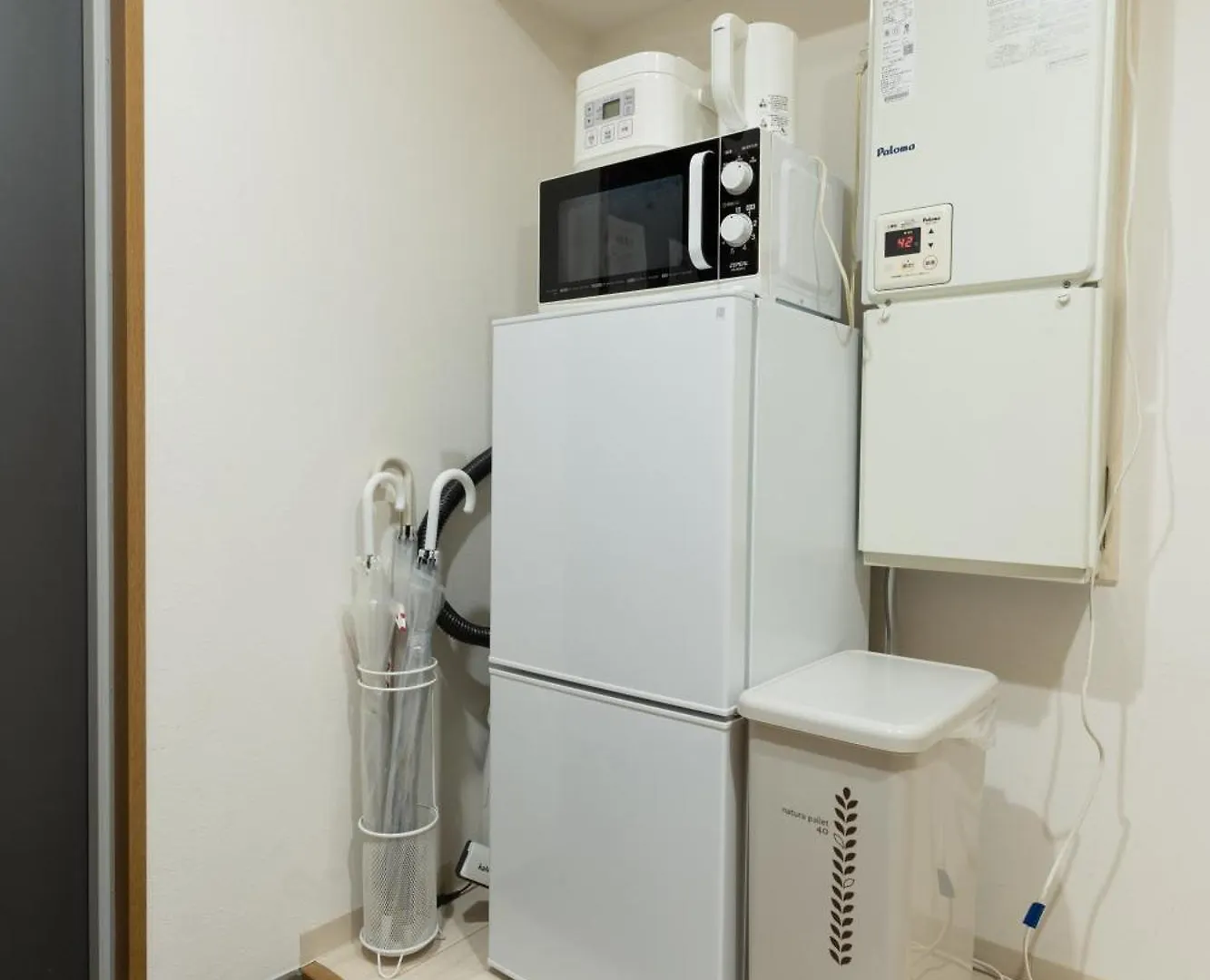 コンフィデンスロン205 Apartment Osaka